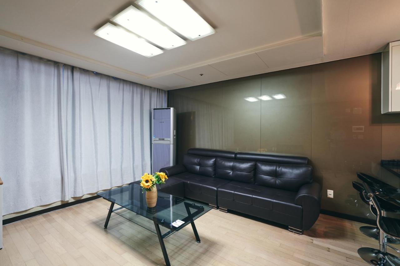 Gangnam Luxury 1 Apartment Seoul